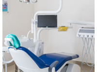 Denty's Dental Care (6) - Hammaslääkärit