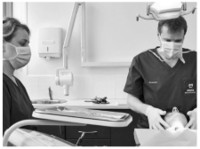 Shields Dental & Implant Clinic Limerick (1) - Dentistes