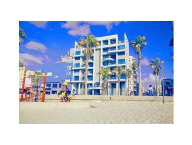 The Sea Apartments Tel Aviv - Accommodation services