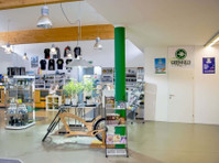BHG Greenfield GmbH (Greenfield Shop) (1) - Супермаркеты
