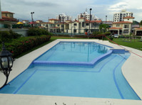 Aqualandia (2) - Bazény a lázeňské služby