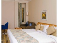 Haramayn Hotels (6) - Отели и общежития