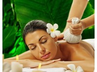 The Luxe House (5) - Spa's & Massages