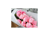 june florist pte ltd (3) - Cadeaus & Bloemen