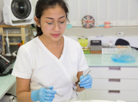 Teeth cleaning Singapore - DrBethSeow.com (1) - Stomatologi