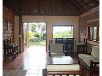 Guinjane Lodge (4) - Accommodation services