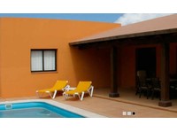 Global House Fuerteventura (2) - Kiinteistönvälittäjät