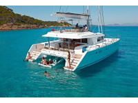Simpson Yacht Charter (1) - Iates & Vela