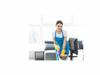 Maid Squad professional cleaning Services (3) - Хигиеничари и слу