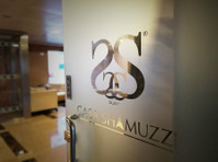 Casa Shamuzzi Furniture Manufacturing & Fitout Dubai (1) - Mēbeles