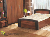leeds furniture trading llc (3) - Furniture rentals