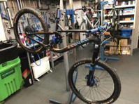 Cycle Fix London (3) - Велосипеди, изнајмување на велосипеди и нивна поправка