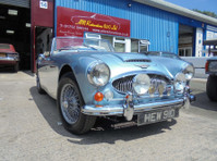 AM Restorations (UK) Limited (2) - Car Repairs & Motor Service