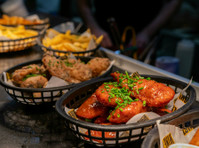 Get the best chicken wings in Milton Keynes (8) - Ресторанти