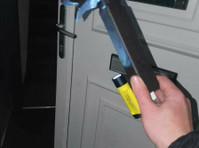 ad locksmithing (5) - Home & Garden Services