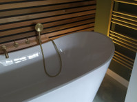 TradesPro Bathroom Renovations (1) - LVI-asentajat ja lämmitys