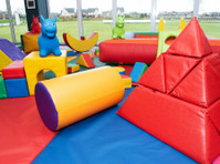 Fun Valley Events - Soft Play Hire (2) - Children & Families