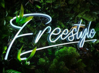 Freestyle Web Design (1) - ویب ڈزائیننگ