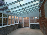 Castle Window Installations Ltd (2) - Logi, Durvis un dārzi