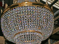 Crystal Light Chandeliers (5) - Cleaners & Cleaning services