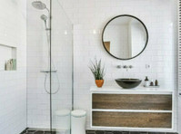 Bathrooms by The Plumbing Doctor (1) - Stavba a renovace