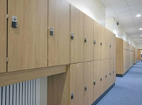 Crown School Lockers (5) - Skladování