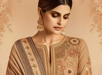 iz emporium your gateway to pakistani clothes online uk & us (1) - Дрехи