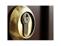 Abacus Locksmiths (4) - Security services