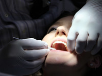 Jiva Dental (2) - Hammaslääkärit