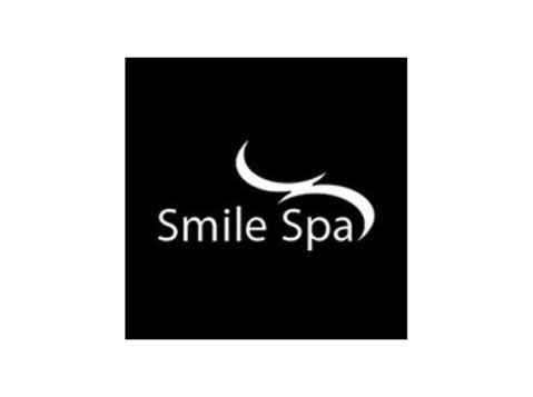 Smile Spa - Dentistas