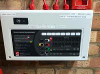 Bloomsbury Fire & Security Ltd (1) - Electriciens