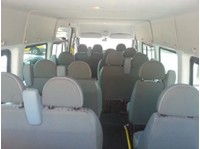 City Private Hire & Minibuses (5) - Compagnies de taxi