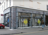 Monty Smith Ltd (2) - Clothes
