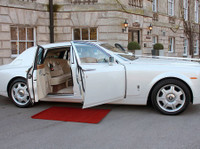 MME Prestige-wedding Car Hire (1) - Транспортиране на коли