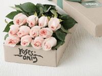 Roses Only London (3) - Dāvanas un ziedi