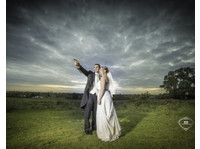 Mk Wedding Photography (2) - Photographers