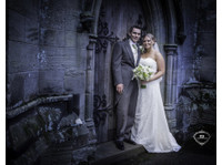 Mk Wedding Photography (7) - Photographers