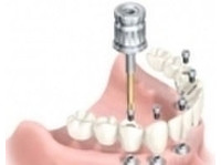 Ombersley Family Dental Practice (2) - Zubní lékař