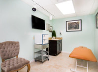 Chiropractor In West Palm Beach (3) - Алтернативна здравствена заштита