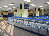 SpinZone Laundry (5) - Cleaners & Cleaning services