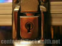 Centennial Locksmith Company (4) - Security services
