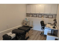Back To Life Chiropractic Clinic (1) - Alternative Healthcare