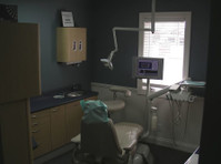 Stauffer Dental Associates (2) - Hammaslääkärit