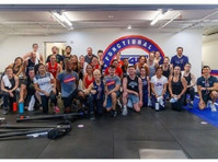 F45 Training Seattle Central District (2) - Săli de Sport, Antrenori Personali şi Clase de Fitness