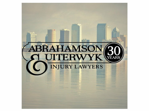 Abrahamson & Uiterwyk Injury Lawyers - Commercial Lawyers