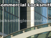 Glenwood Helpful Locksmith (2) - Υπηρεσίες σπιτιού και κήπου
