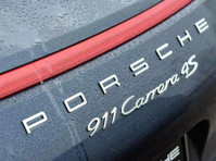Princeton Porsche (2) - نئی اور پرانی گاڑیوں کے ڈیلر