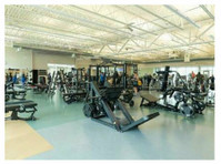 Perry Family YMCA (2) - Fitness Studios & Trainer