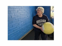 Leverage Fitness Solutions (3) - Спортски сали, Лични тренери & Фитнес часеви