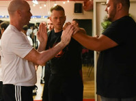 Zen Wing Chun Kung Fu (7) - Săli de Sport, Antrenori Personali şi Clase de Fitness